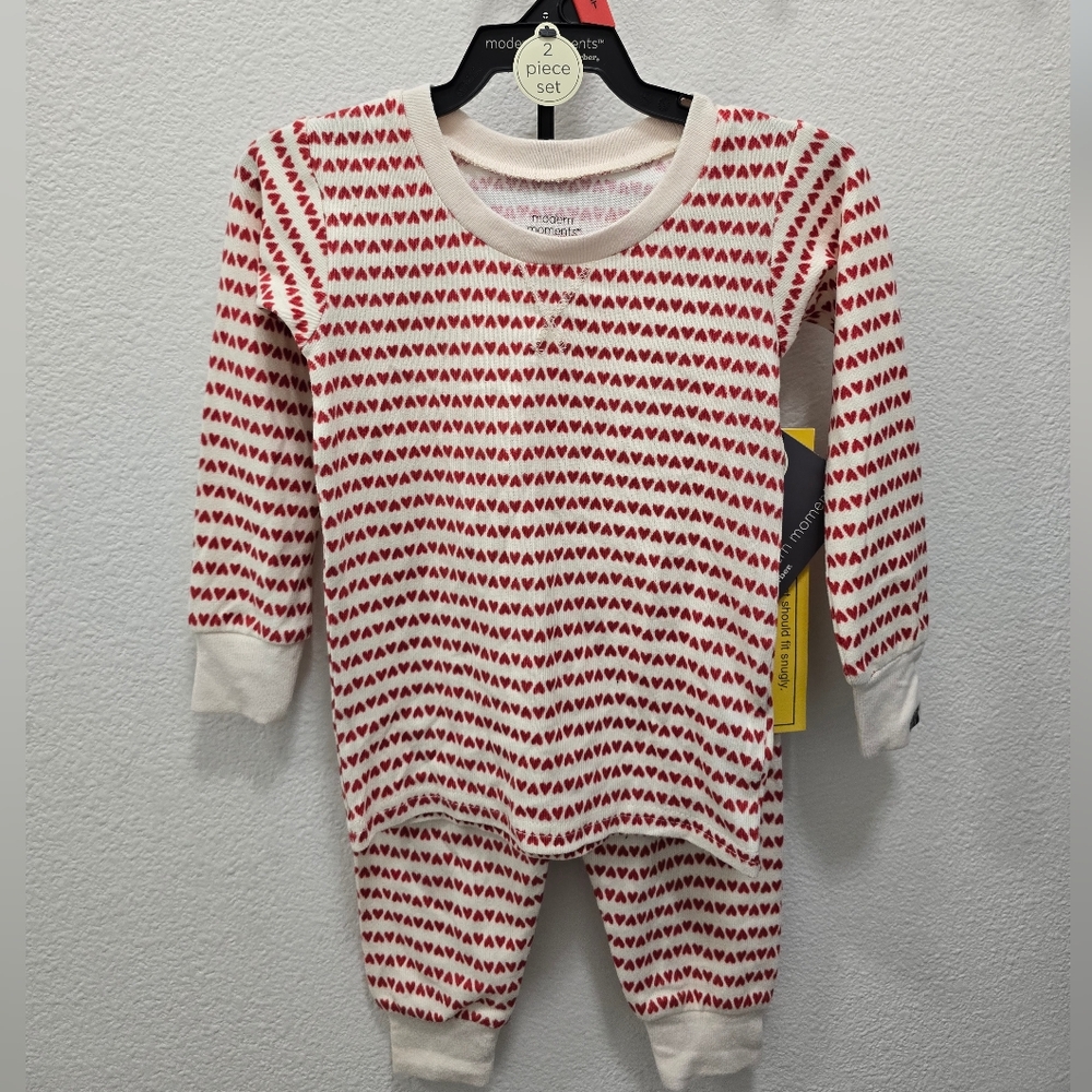 Modern Moments pjs
